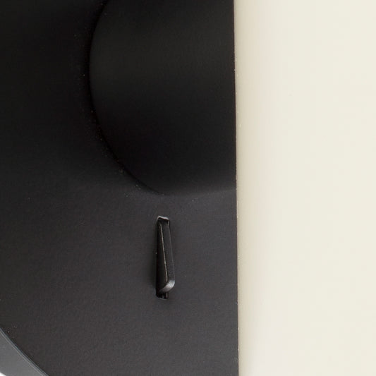 Aplique de Pared Faro Dominica Negro con Pantalla Cilíndrica Beige - Detalle