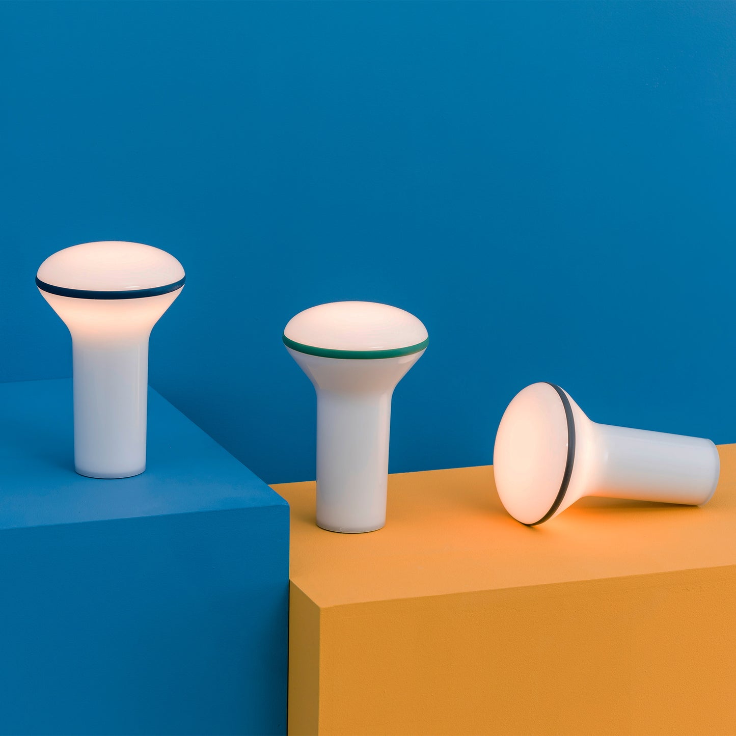 Lámpara Portátil Faro Buddy Blanco y Gris LED 3W con Batería Recargable - Ambiente