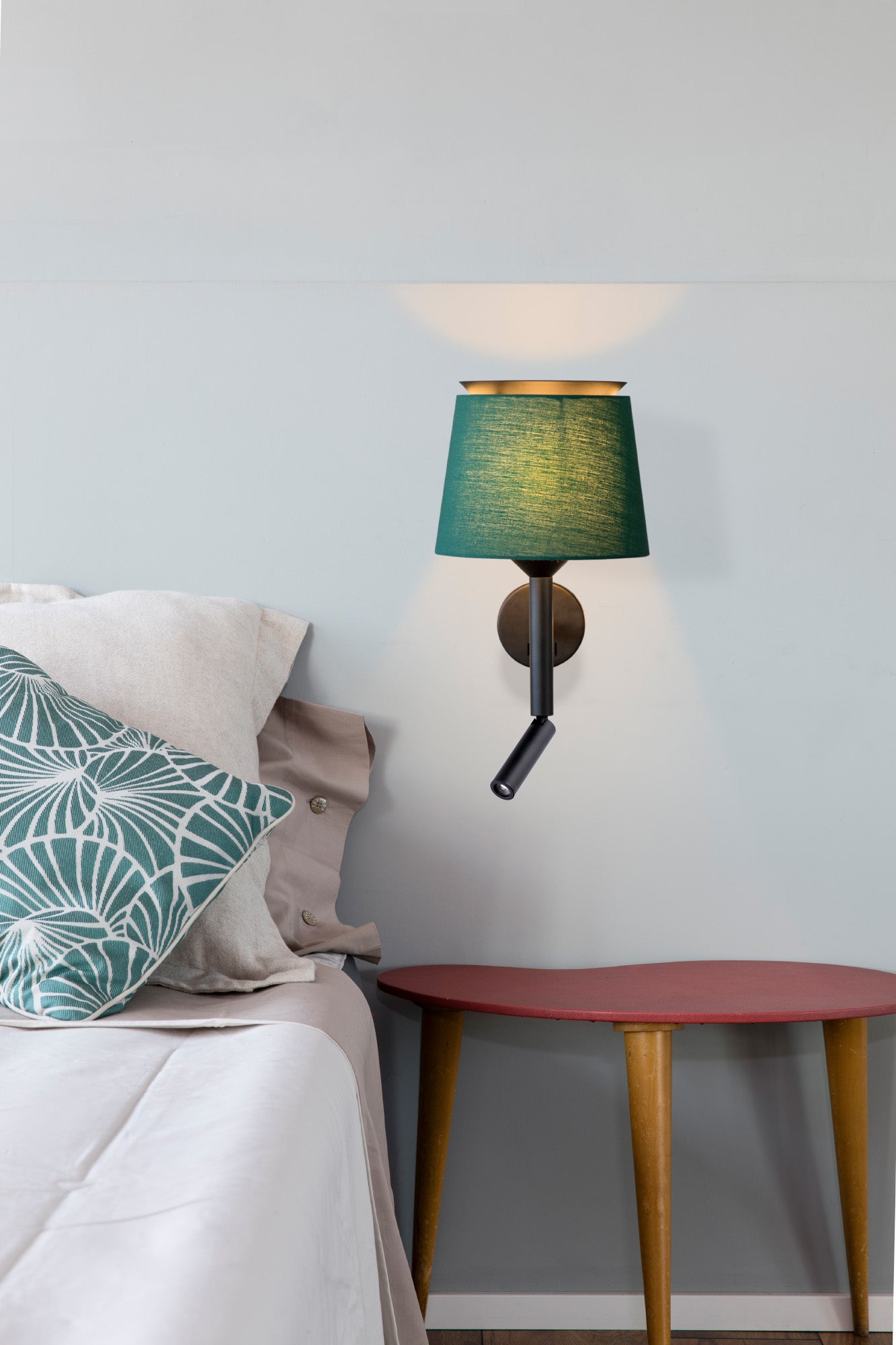 Aplique de Pared con Lector LED Faro SAVOY Diseño Isaac Piñeiro