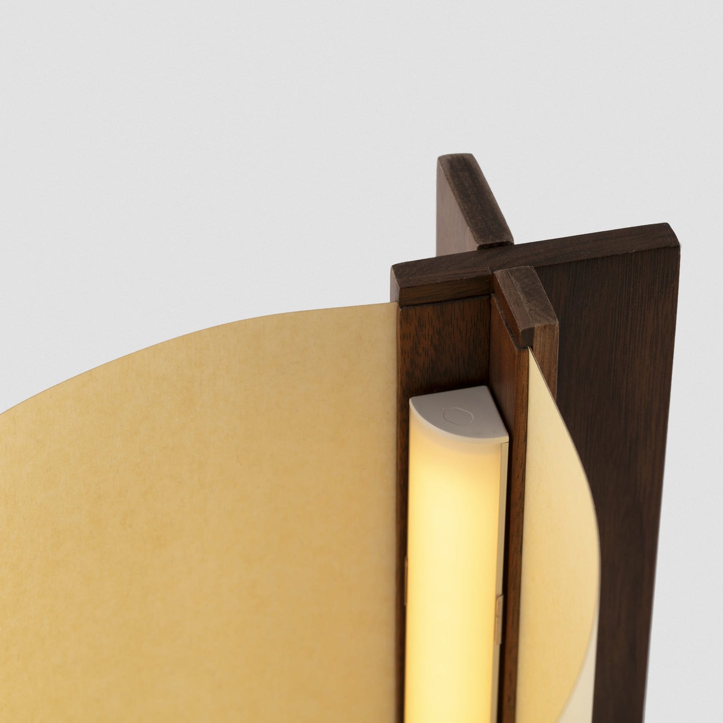 Lámpara de Sobremesa Faro CATA Madera Maciza Diseño Marina Milà LED 2W