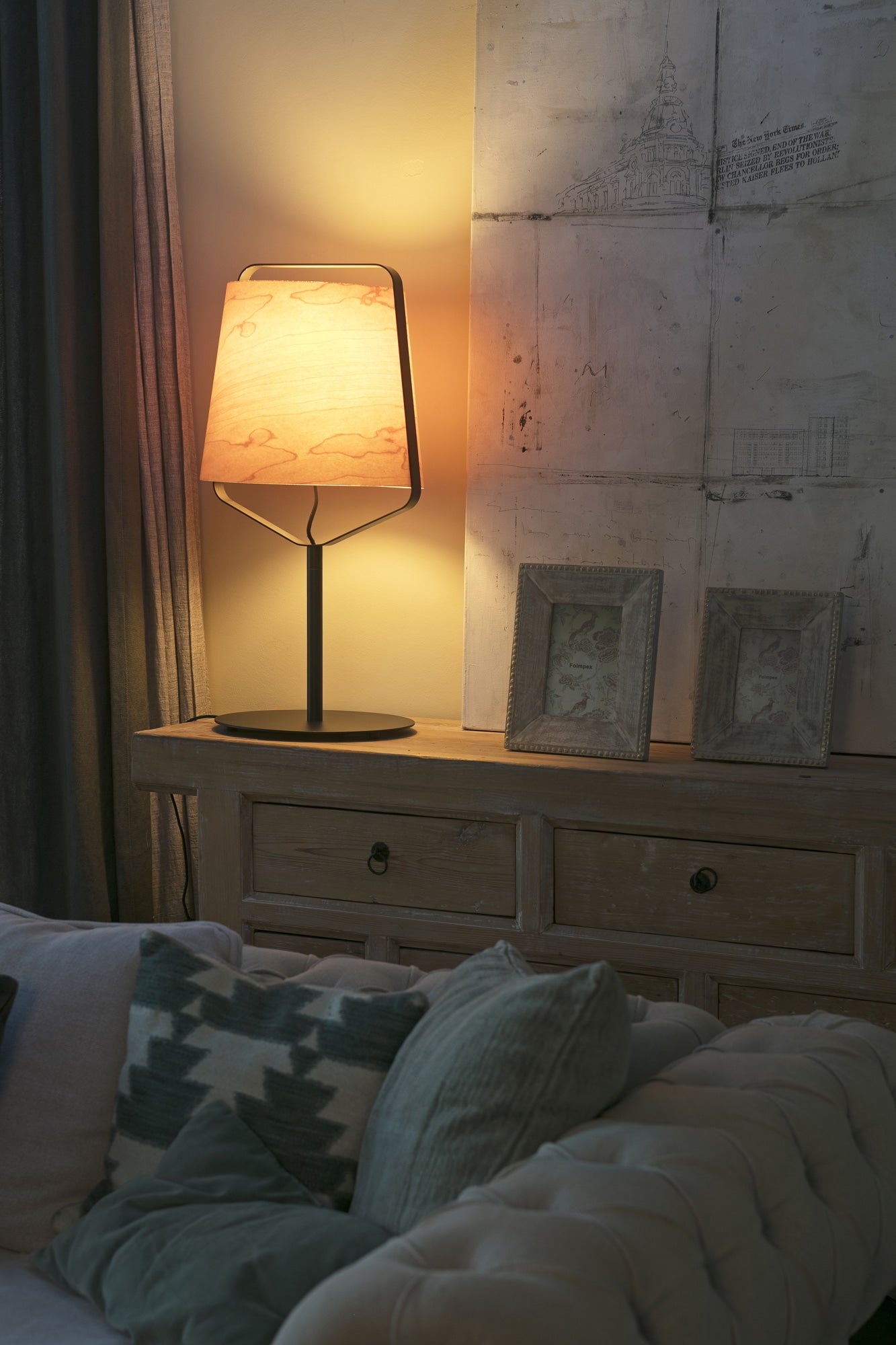 Lámpara Faro STOOD Madera Natural y Metal Diseño Lucid Product Design 1xE27
