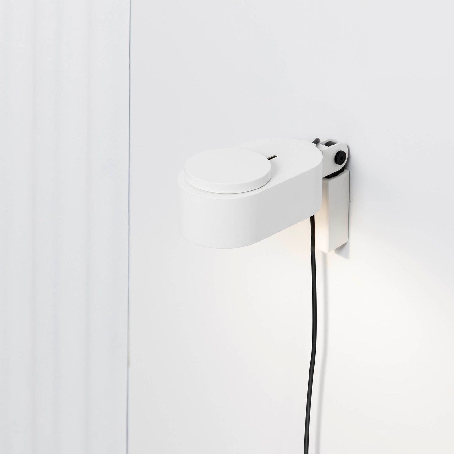 Lámpara de Sobremesa / Aplique Faro Inviting Blanco LED 6W Regulable CCT - Ambiente