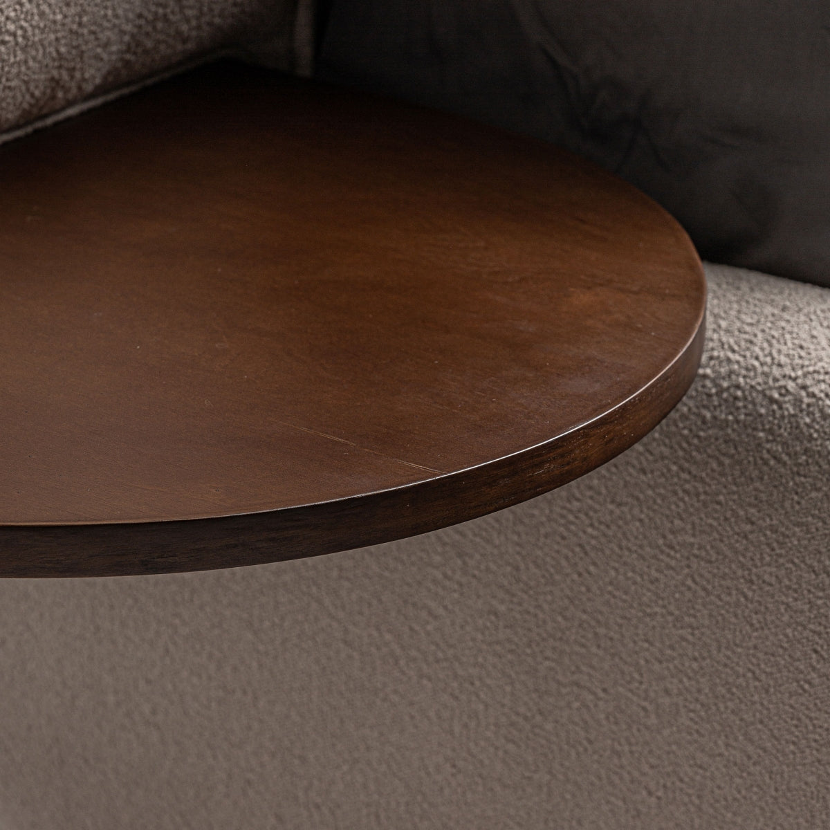 Cama DAYTON materiales de LINO,MADERA DE PINO,ESPUMA