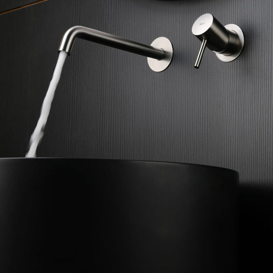Monomando Empotrado de Lavabo Monza IMEX instalado en un baño