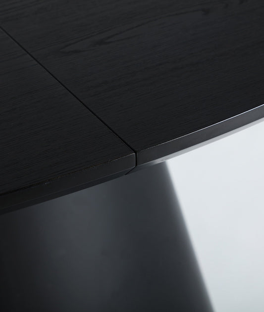 Detalle de la mesa extensible Lizant KODU