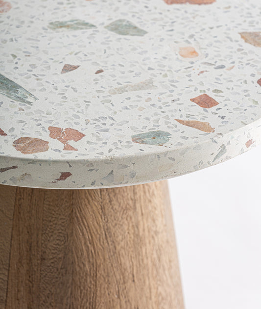 Mesa Lautrec ambientada en un salón de estilo nórdico