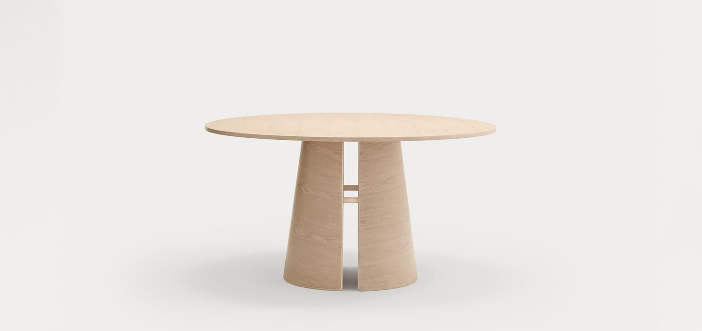 Mesa de comedor CEP