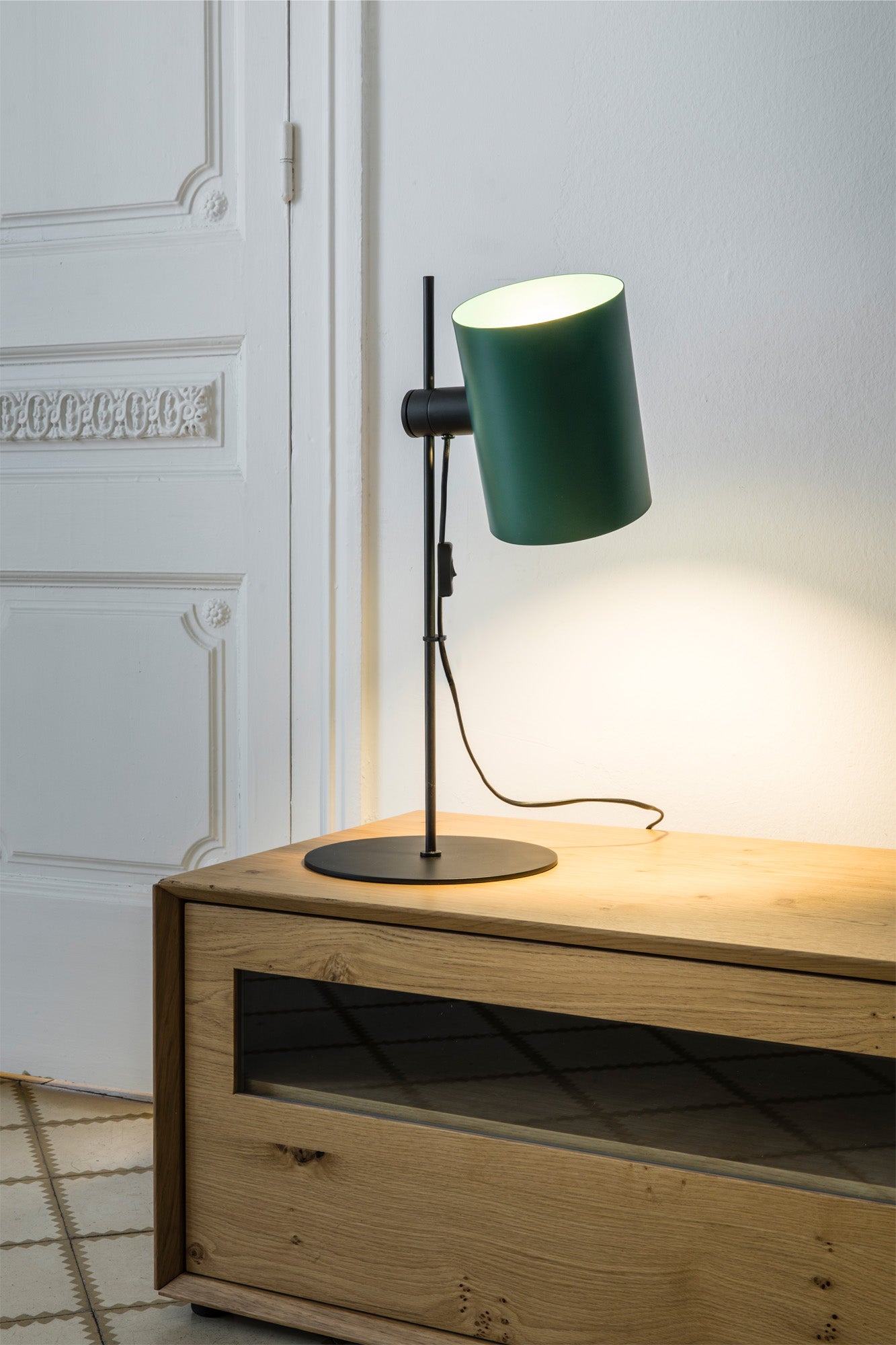 Lámpara de Sobremesa Faro Martinica Negro con Pantalla Negra 1xE27 - Ambiente