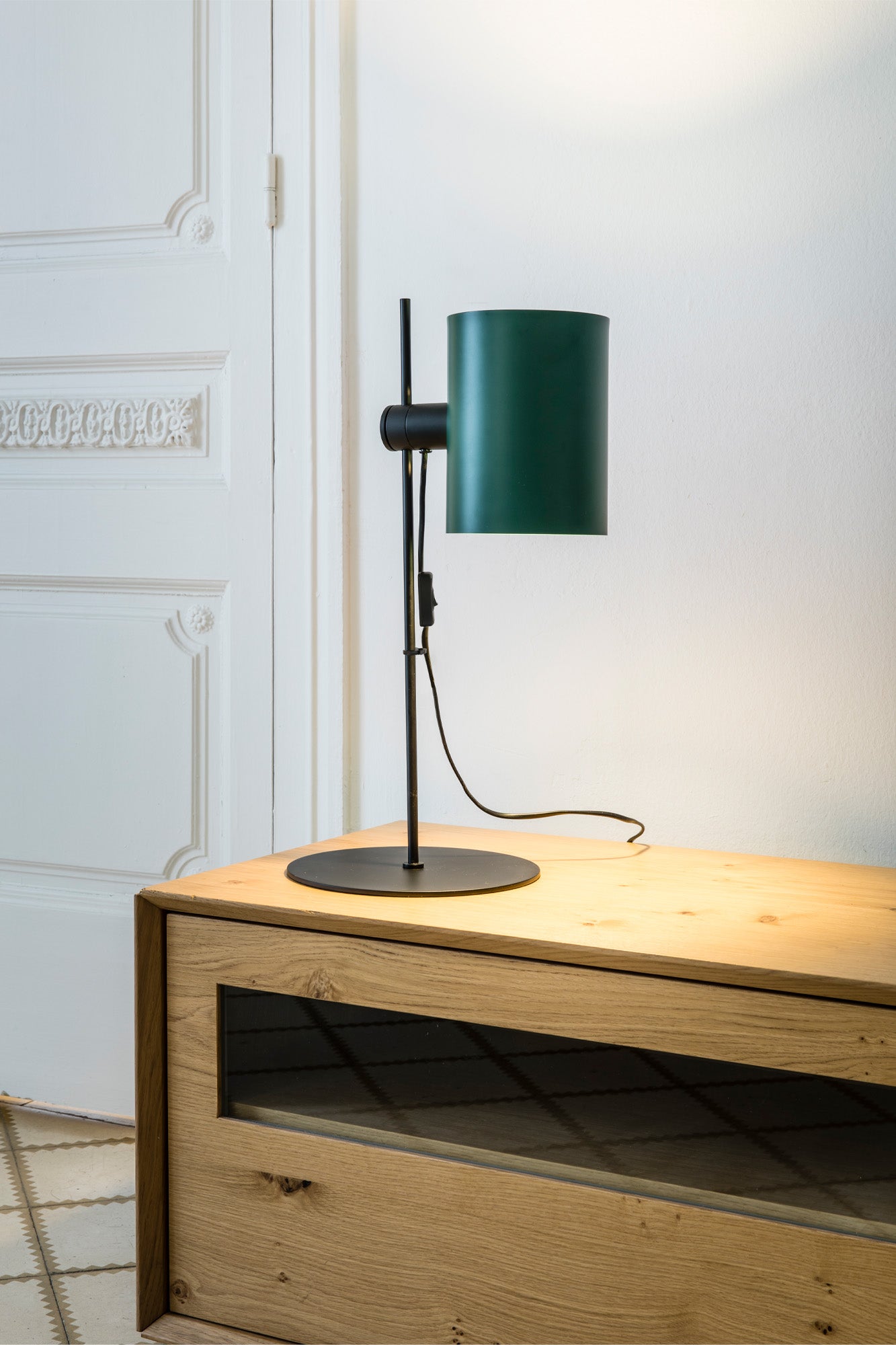 Lámpara de Sobremesa Faro Martinica Negro con Pantalla Negra 1xE27 - Ambiente