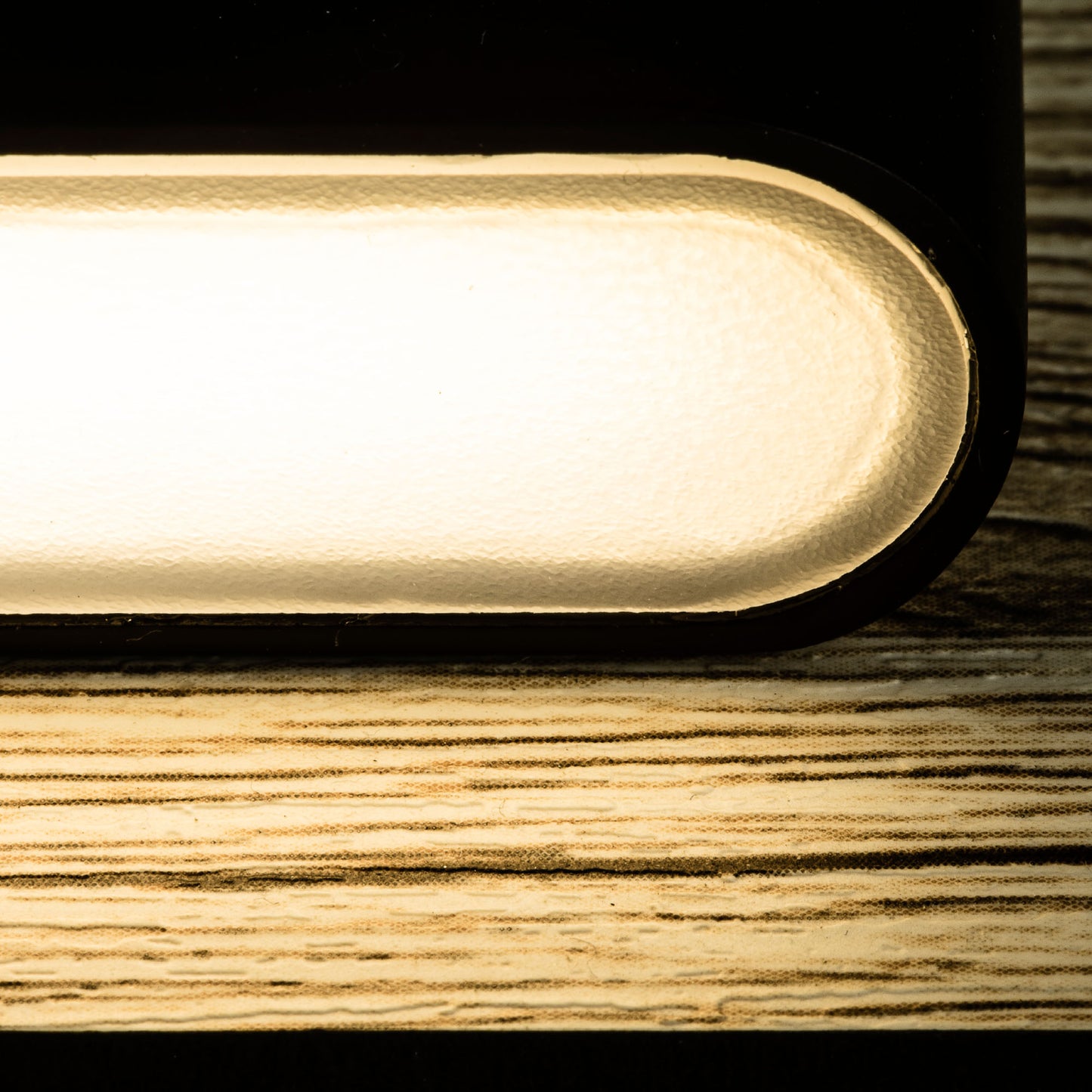 Aplique de Pared Faro MOOD con Lector LED y Madera de Roble Diseño Nahtrang