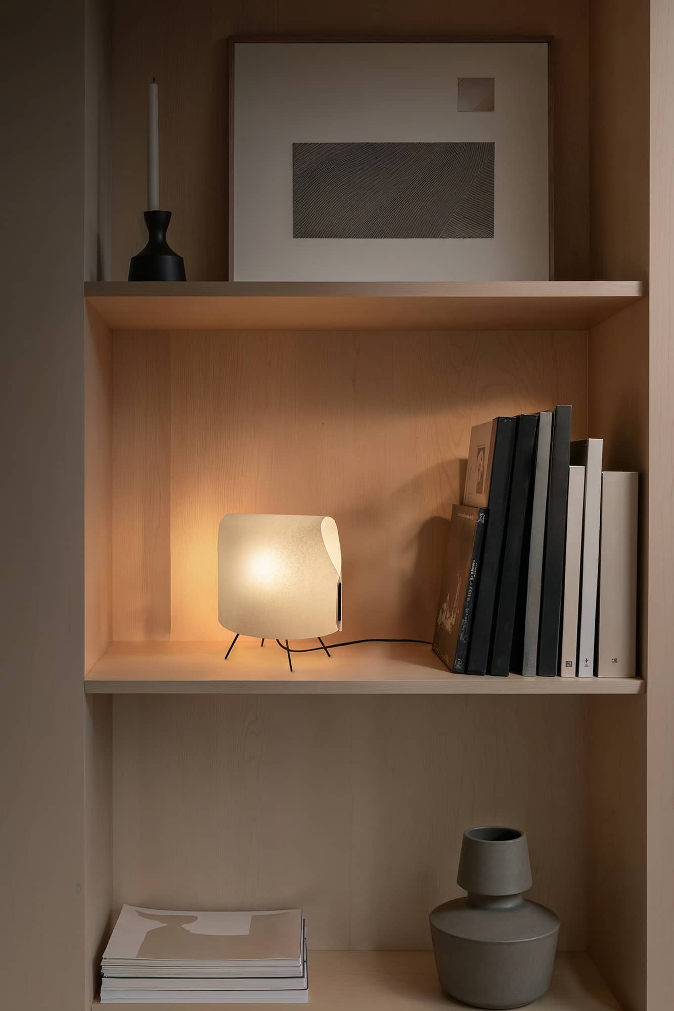 Lámpara de Sobremesa Faro LUANG Pantalla Papiro y Lino Diseño Faro Lab