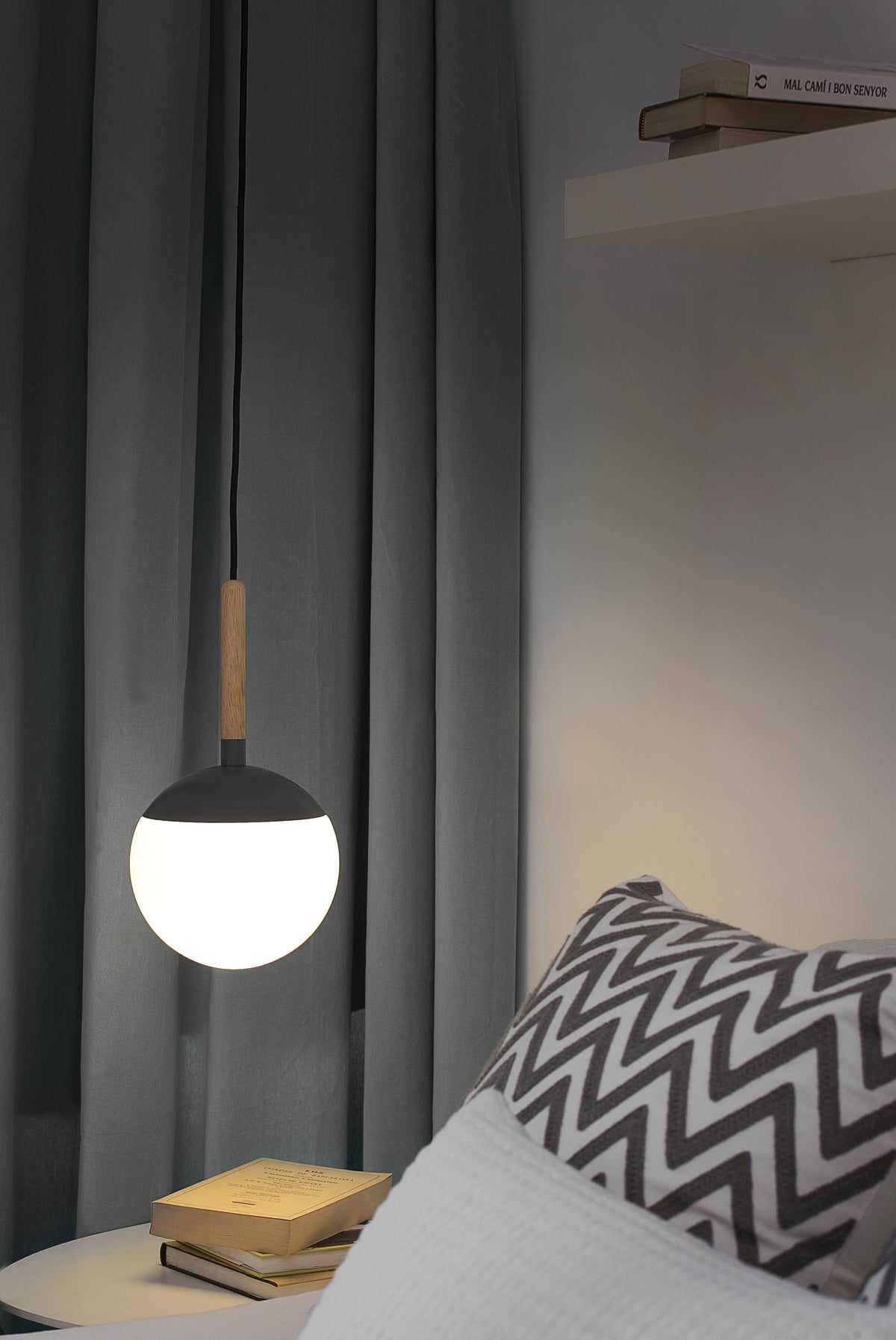 Lámpara Colgante Faro Mine Space 3 Luces Gris Oscuro y Madera - Ambiente
