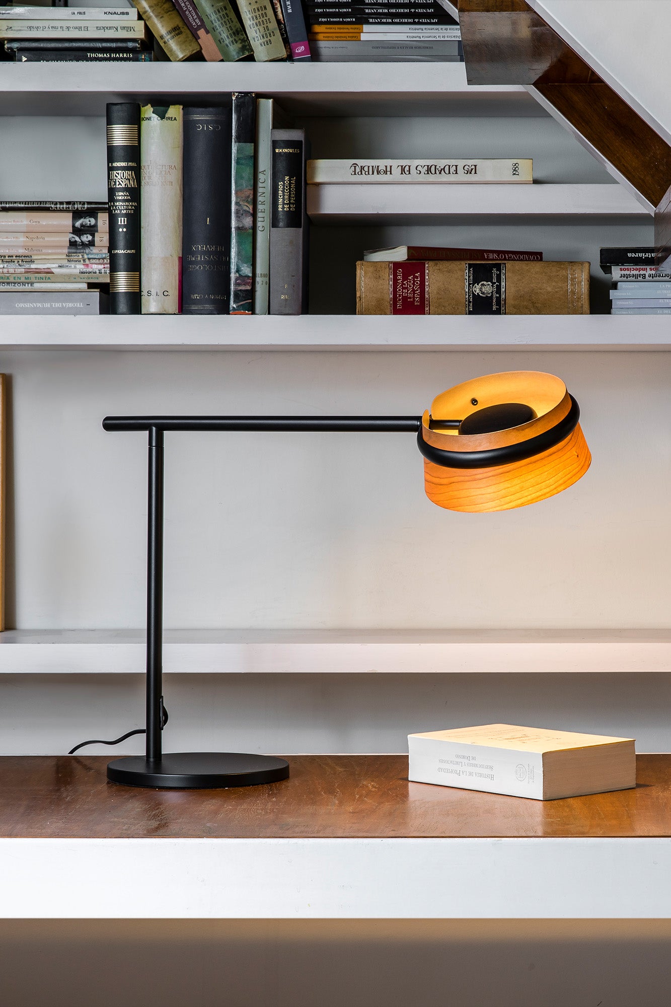 Lámpara de Sobremesa Faro LOOP Madera Natural Diseño Estudi Ribaudí LED 6W