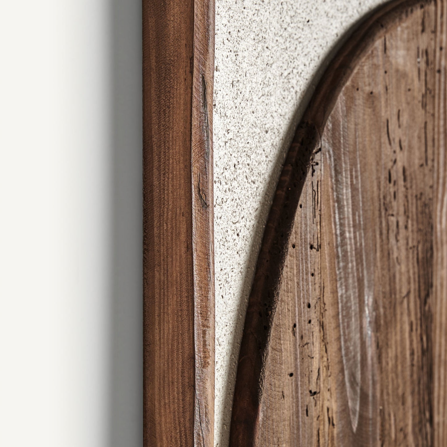 Detalle del cuadro Crissey VICAL en madera reciclada