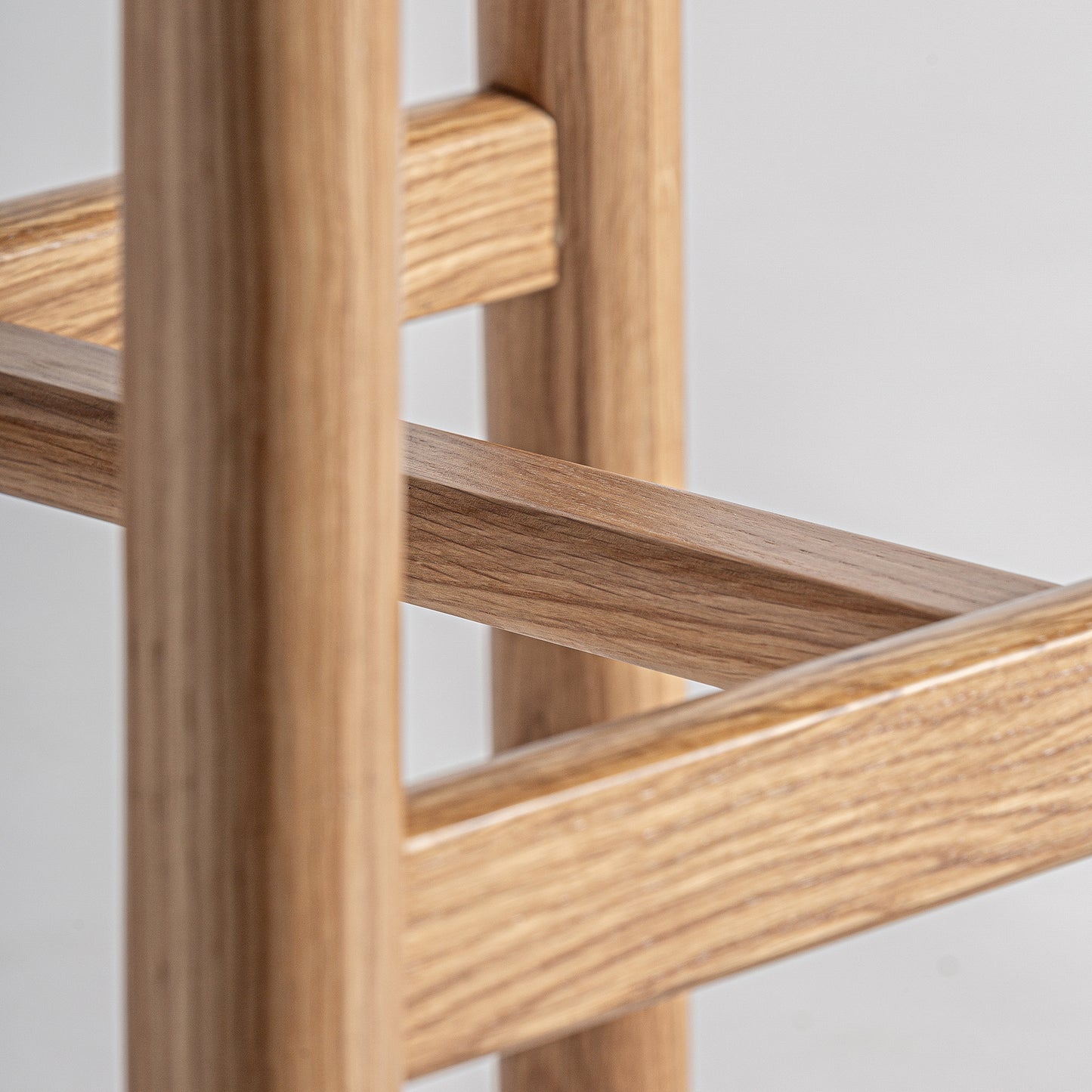 Taburete Marciac en Madera de Suar | Vical Home