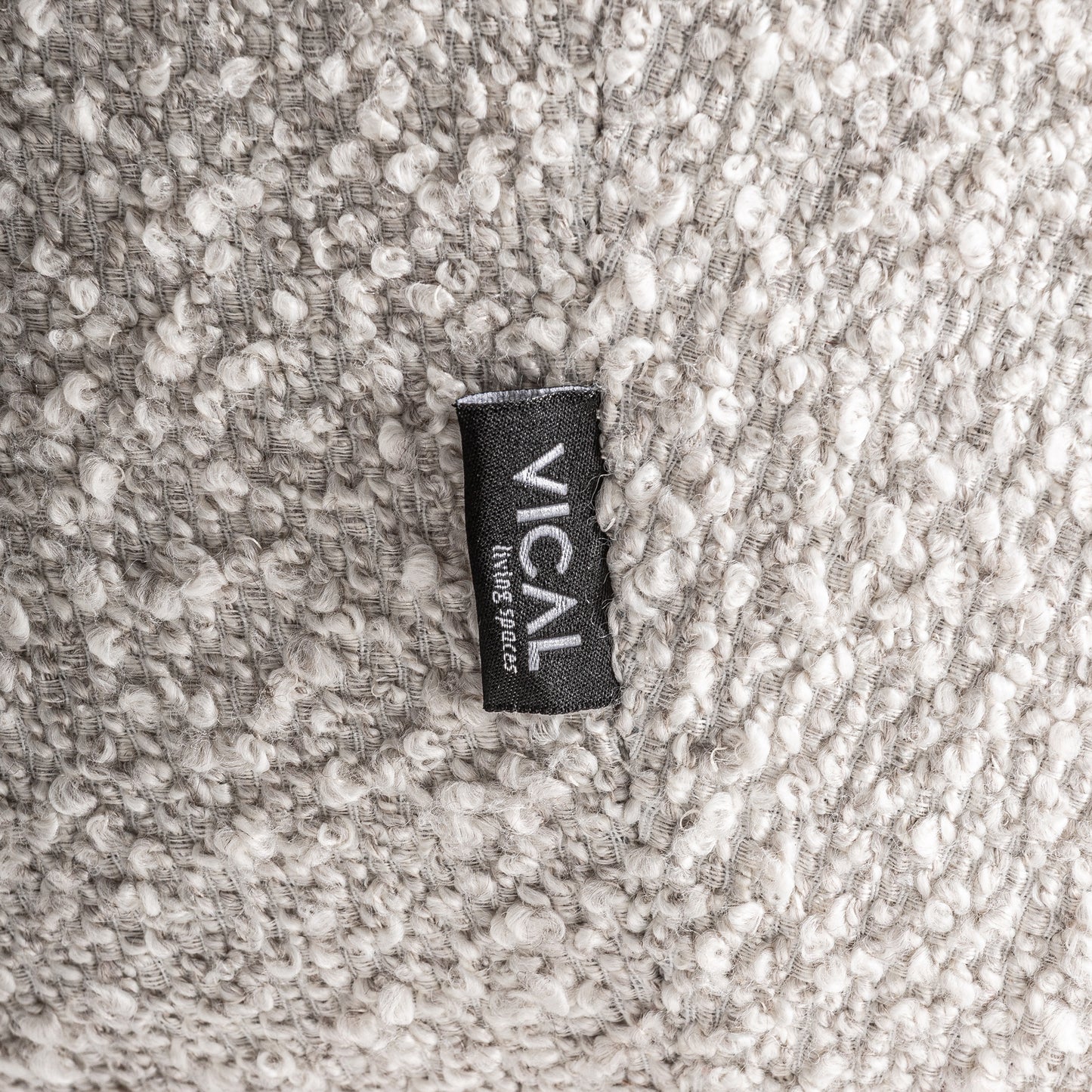Sillón Jacquard Beige en Madera de Olmo | Vical Home