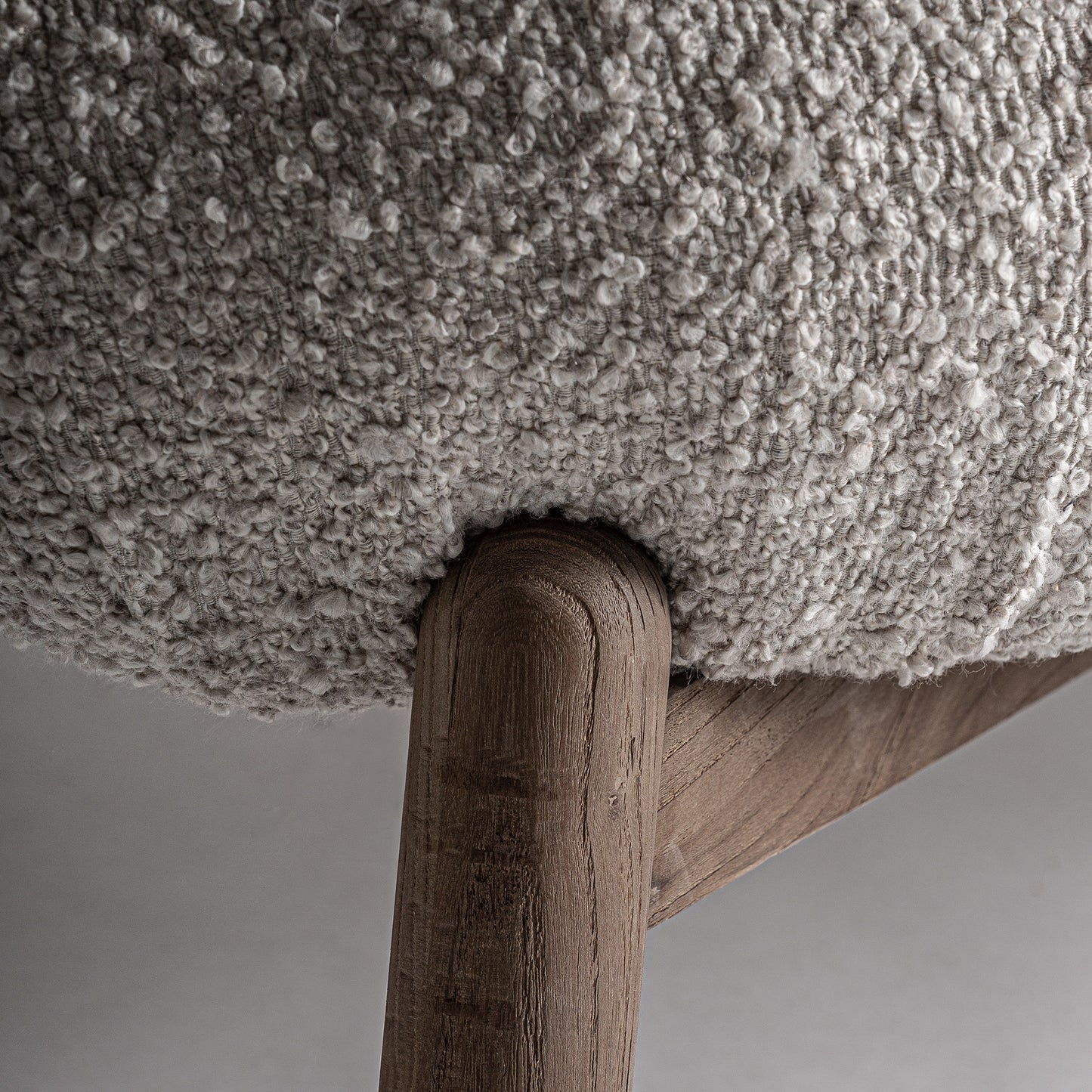 Sofá Jacquard Beige en Madera de Olmo | Vical Home