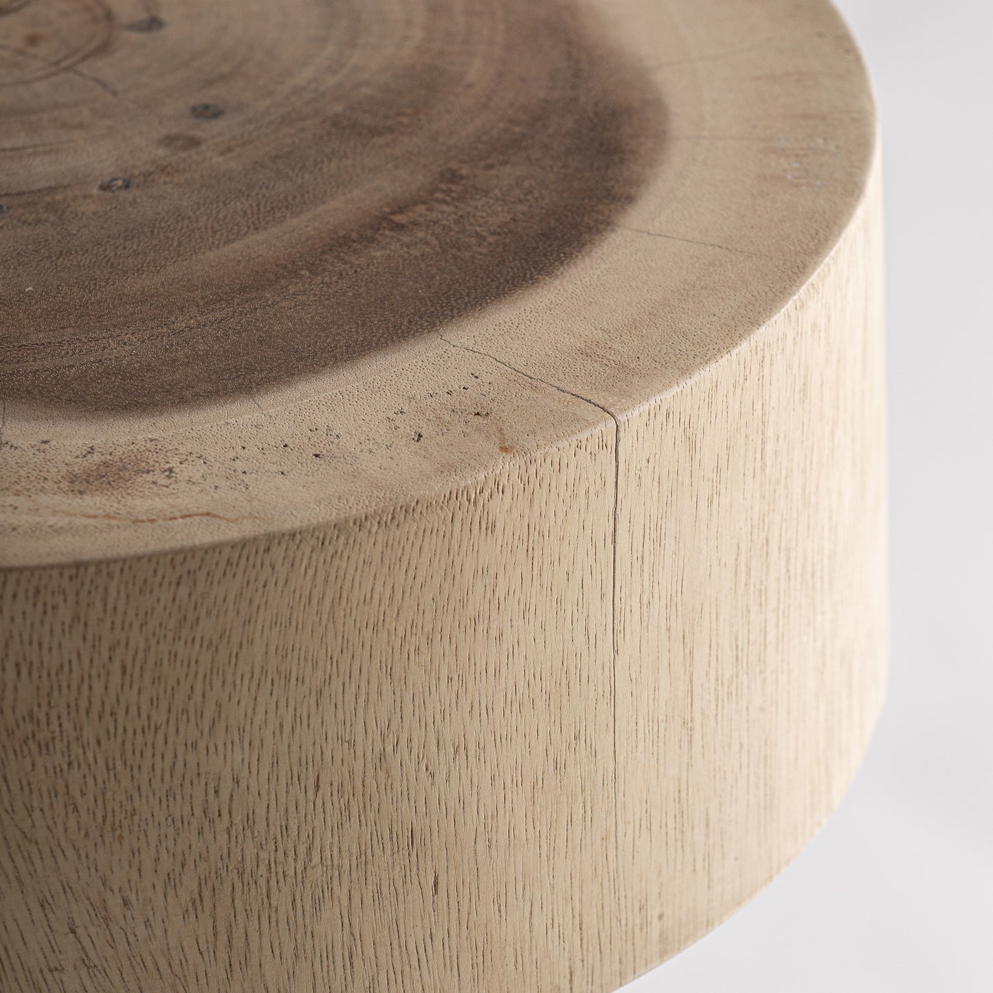 Taburete Kalandi en Madera de Suar | Vical Home