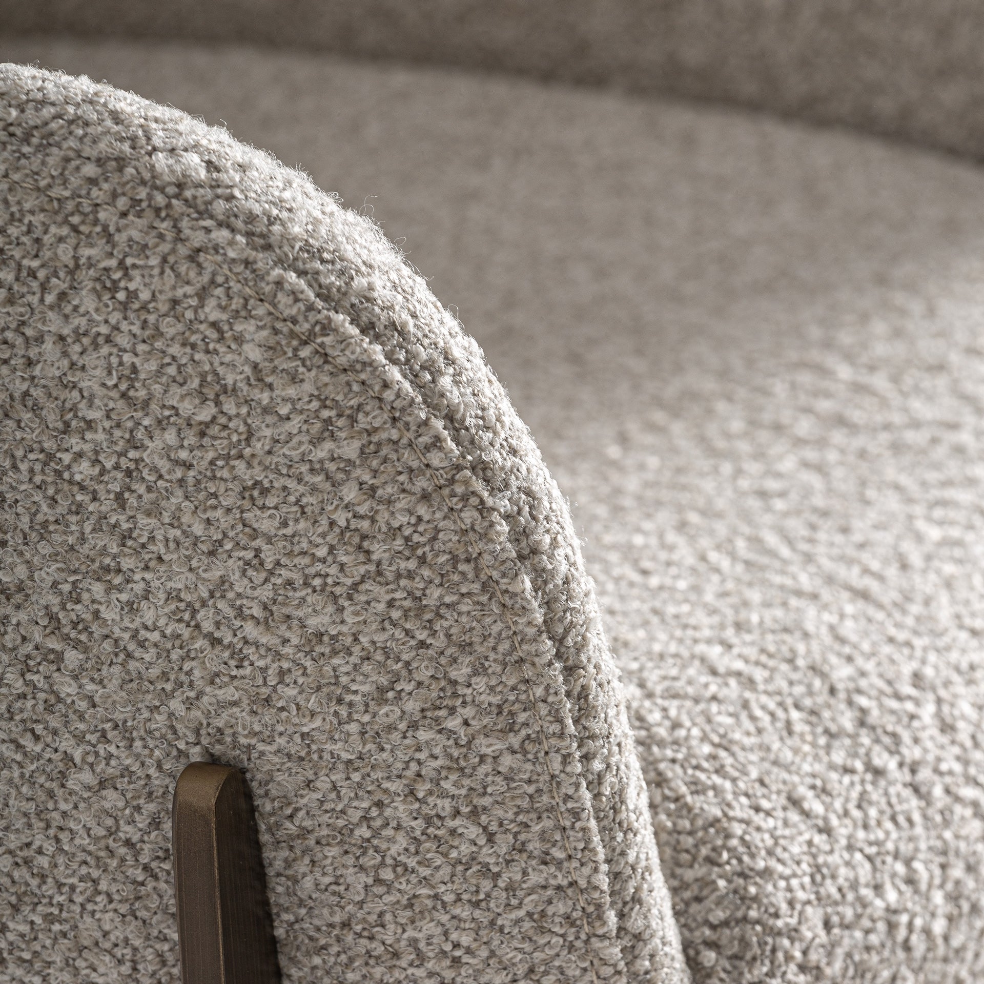 Taburete Gerb VICAL en interiorismo contemporáneo