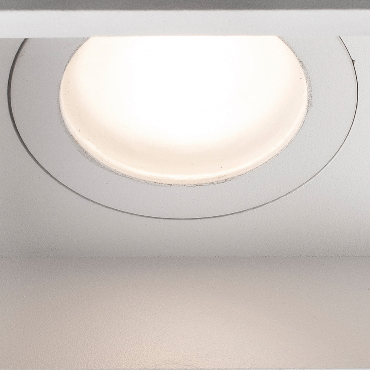 Detalle tecnico Faro HYDE 1 luz fijo cuadrado blanco IP44 ref 40116