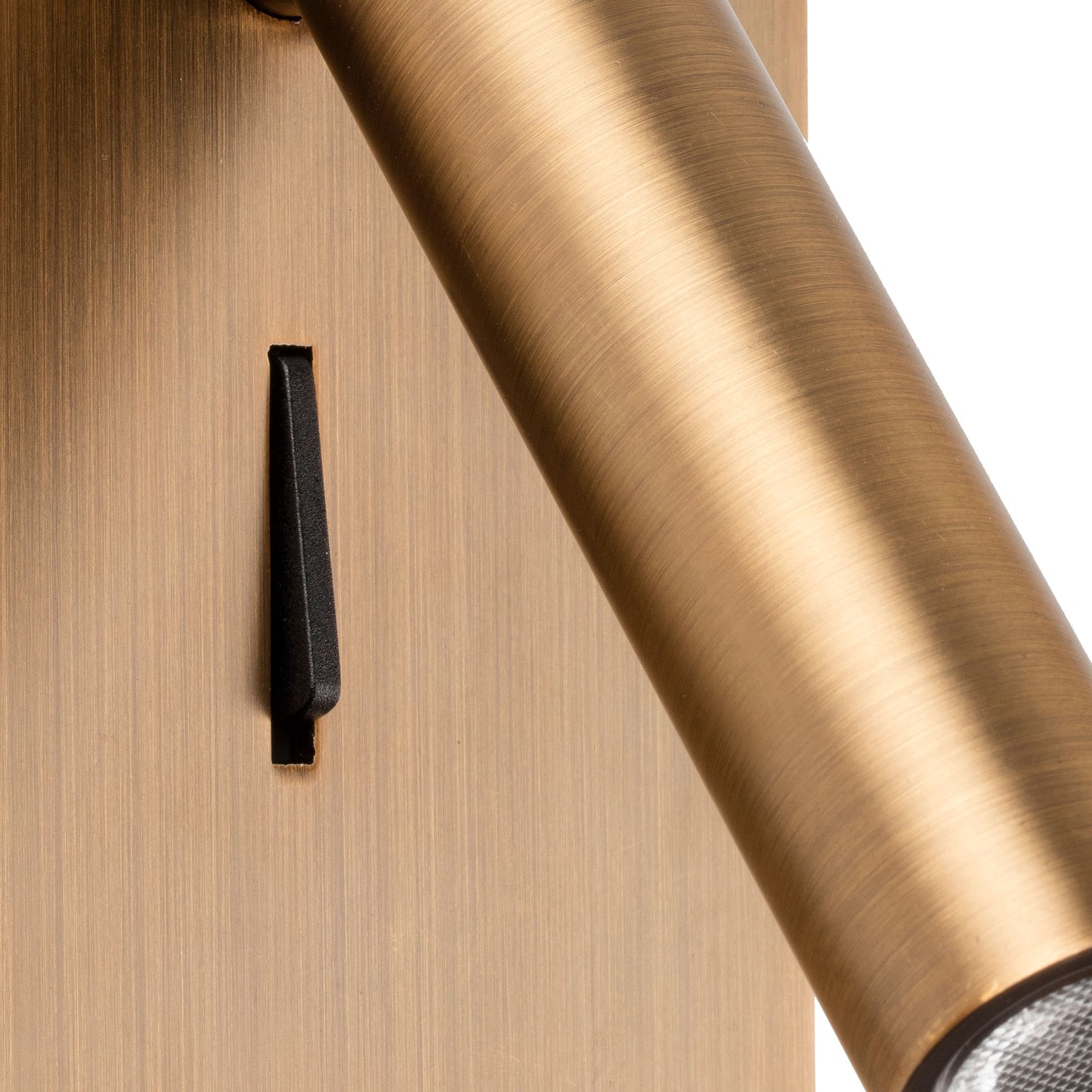 Aplique Lector de Pared Faro Suau Bronce LED 3W 3000K con Interruptor - Detalle