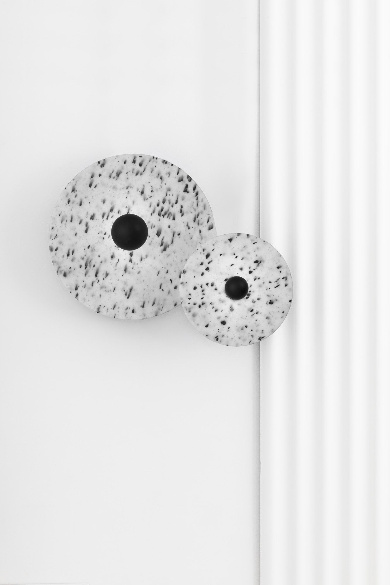 Aplique y Plafón Faro CONFETTI Polímero Reciclado Diseño Nutcreatives 1xE27