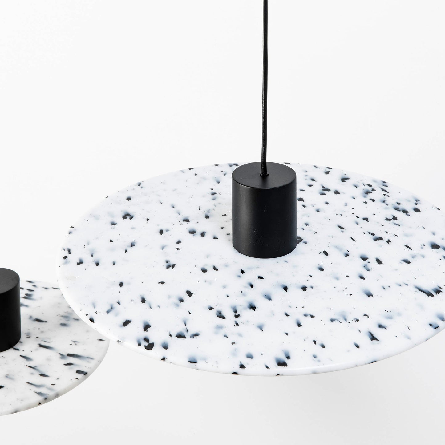 Lámpara Colgante Faro CONFETTI Polímero Reciclado Diseño Nutcreatives 1xE27