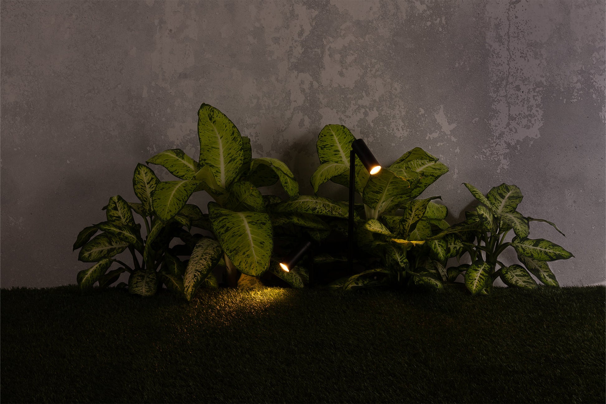 Baliza / Estaca de Jardín Faro Seth-60 Negro LED 6W 2700K IP65 H60cm - Ambiente