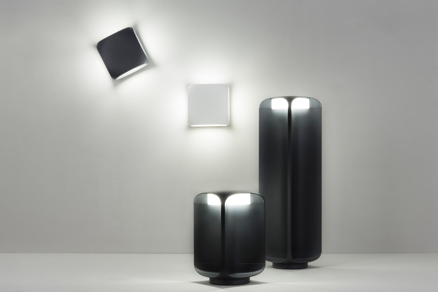 Baliza y Sobremuro de Exterior Faro BU-OH LED 12W IP65 Diseño Estudi Ribaudí