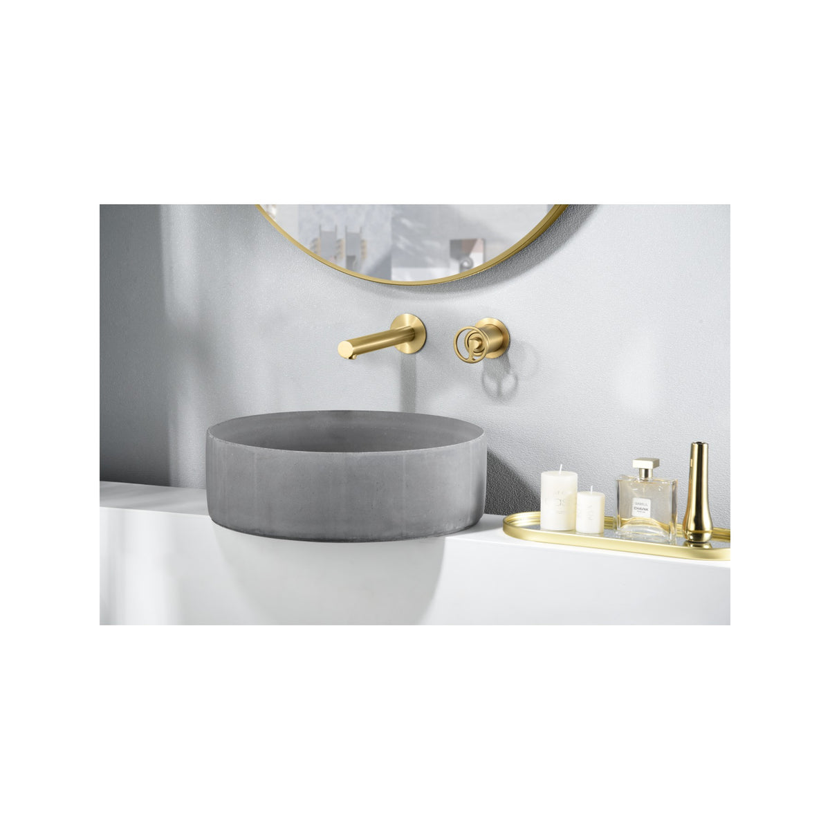 Monomando Empotrado de Lavabo Olimpo en Oro Cepillado instalado a pared