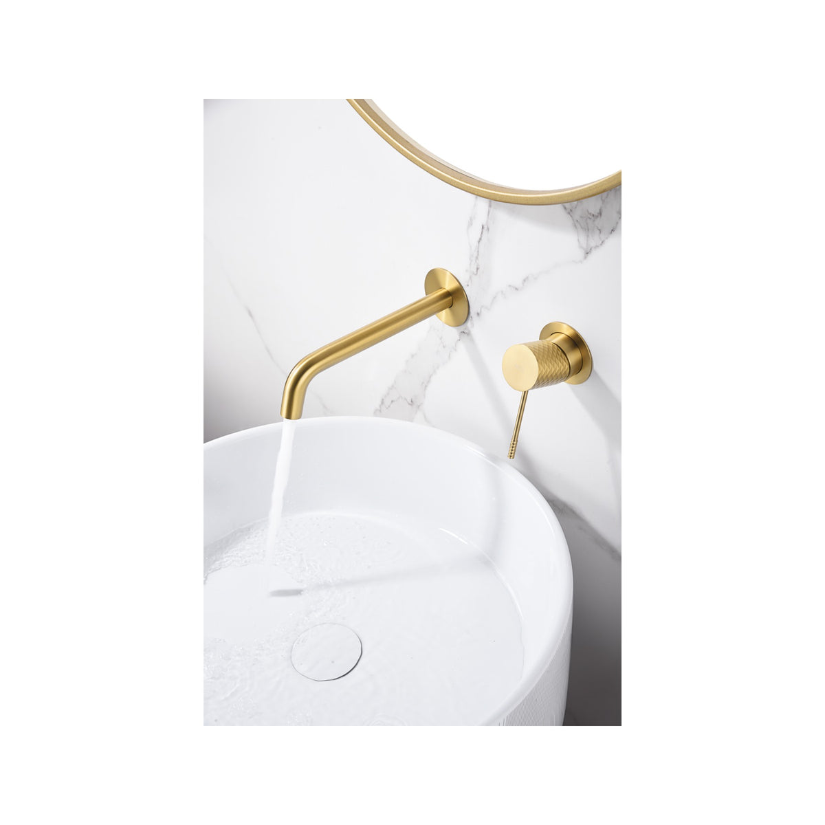 Monomando Empotrado de Lavabo Génova en Oro Cepillado instalado a pared