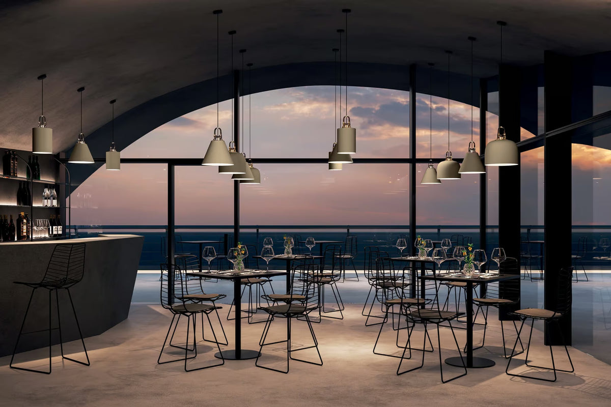 LODES JIM Dome ambiente restaurante con lamparas colgantes