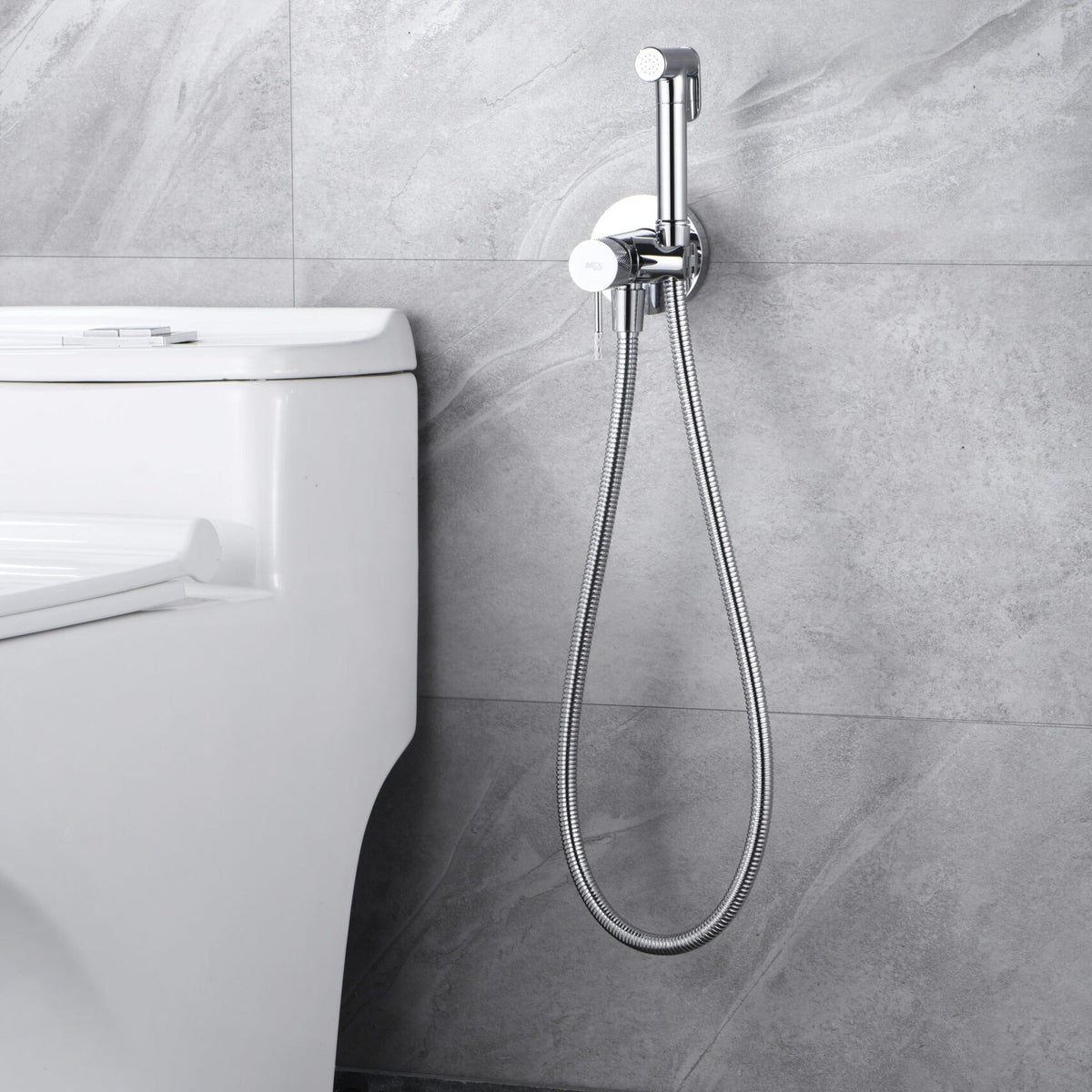 GRIFO EMPOTRADO DE BIDÉ LINE IMEX en un baño real