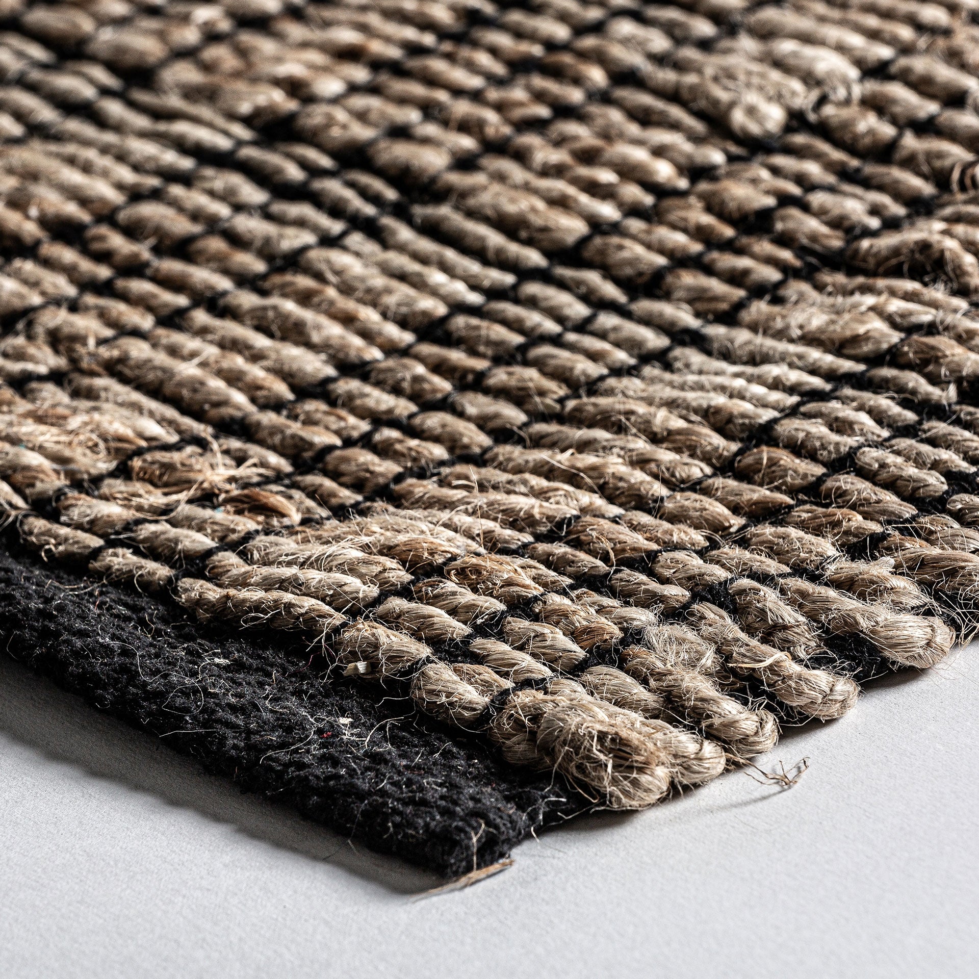 Detalle tejido algodón y cáñamo alfombra Kelia Vical