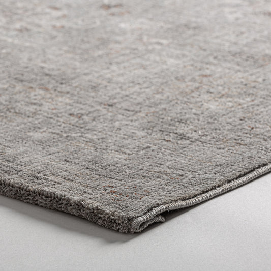 Detalle textura poliéster gris alfombra Misha Vical