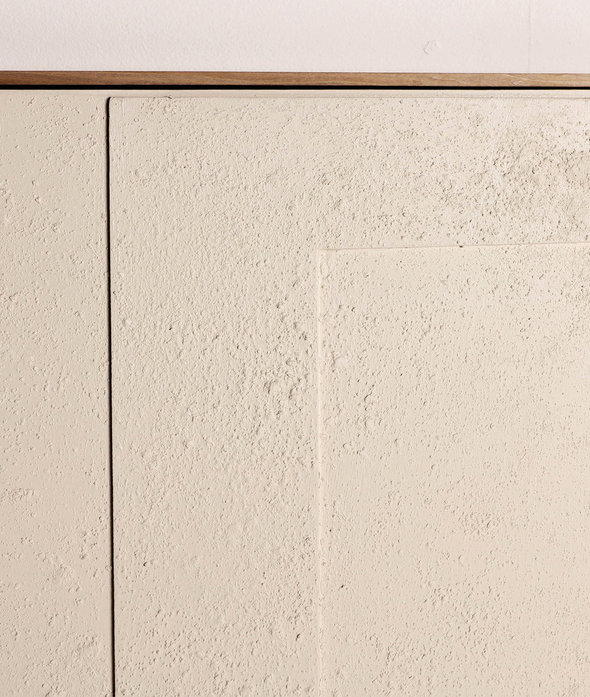 Detalle de la trama del lienzo beige del cuadro Marin