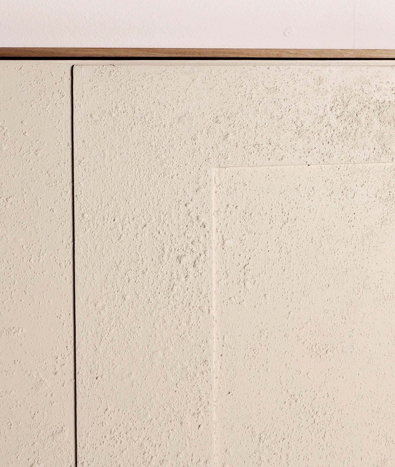 Detalle de la trama del lienzo beige del cuadro Marin
