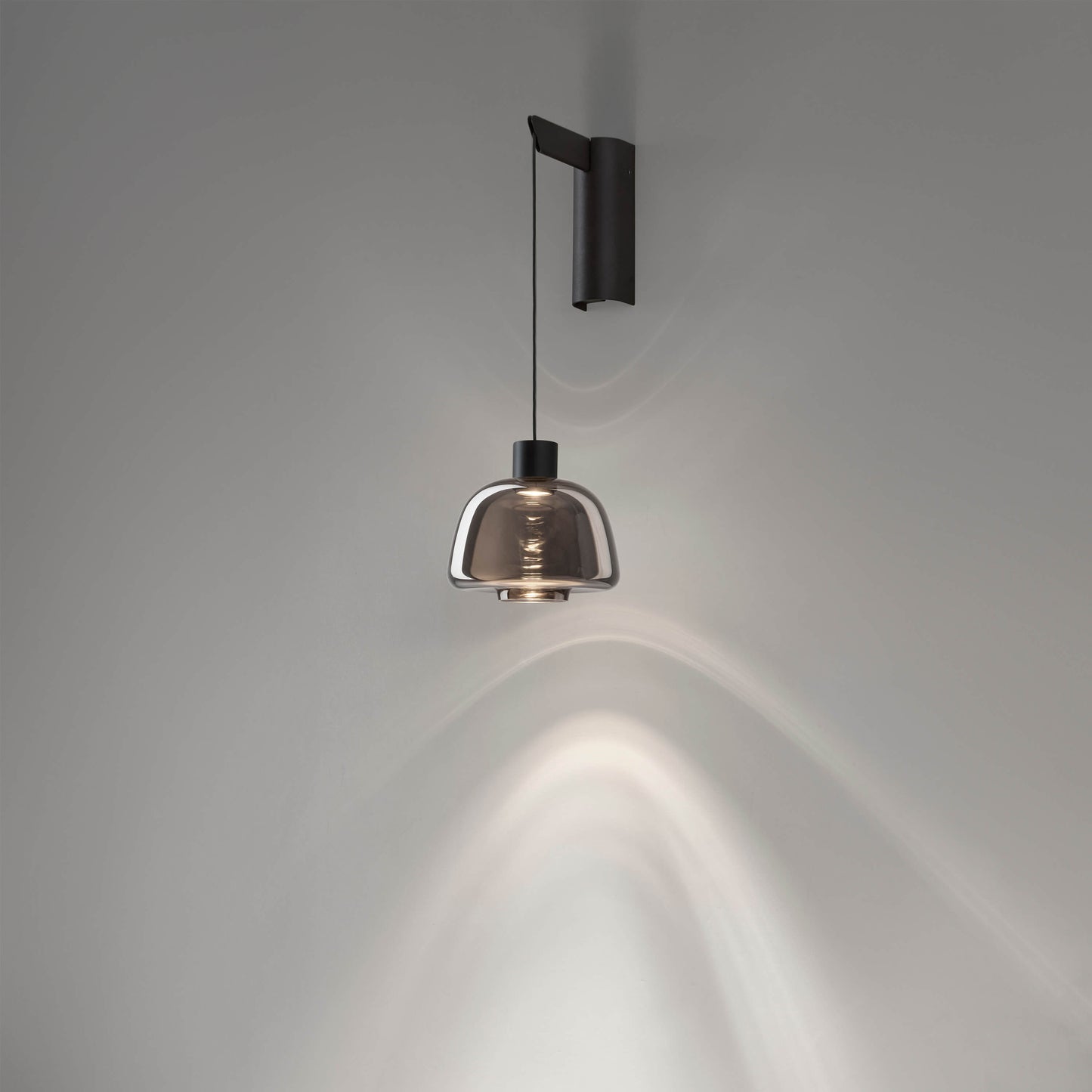 Aplique Drep A/01 Bover con pantalla Fumé Espejo