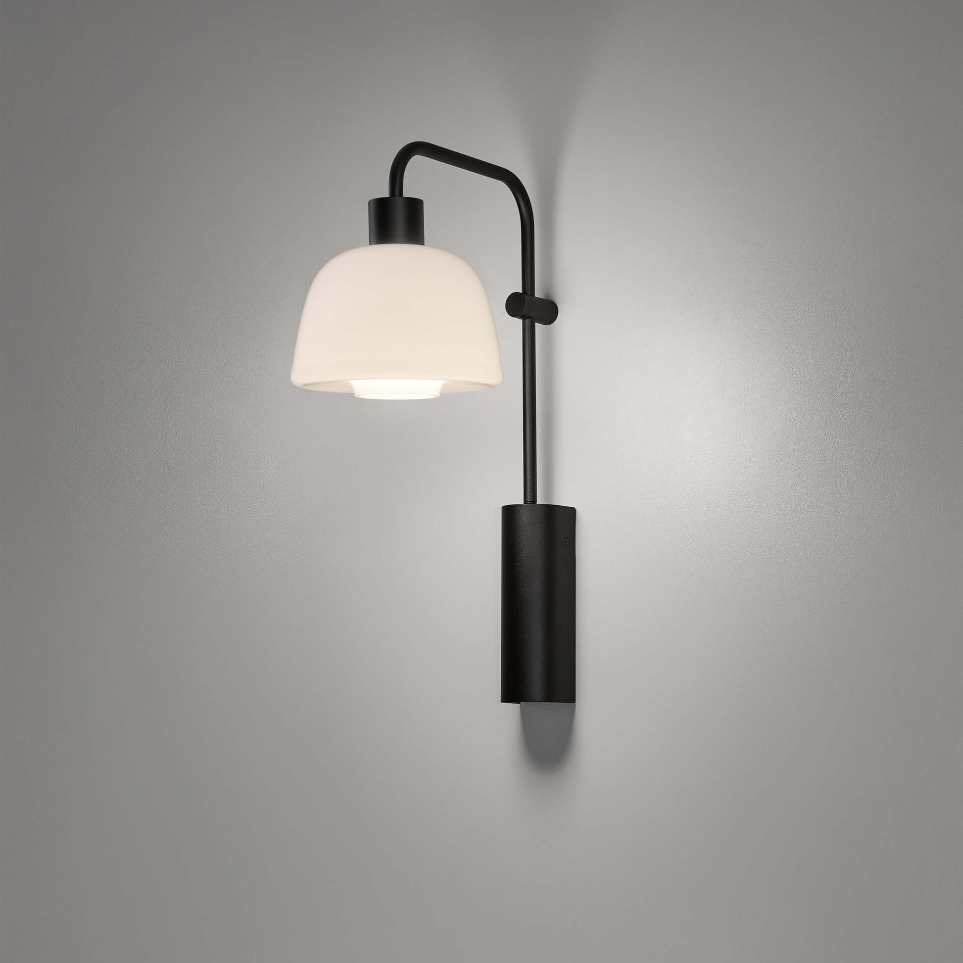 Aplique Drep A/04 Bover con pantalla Blanco Opal