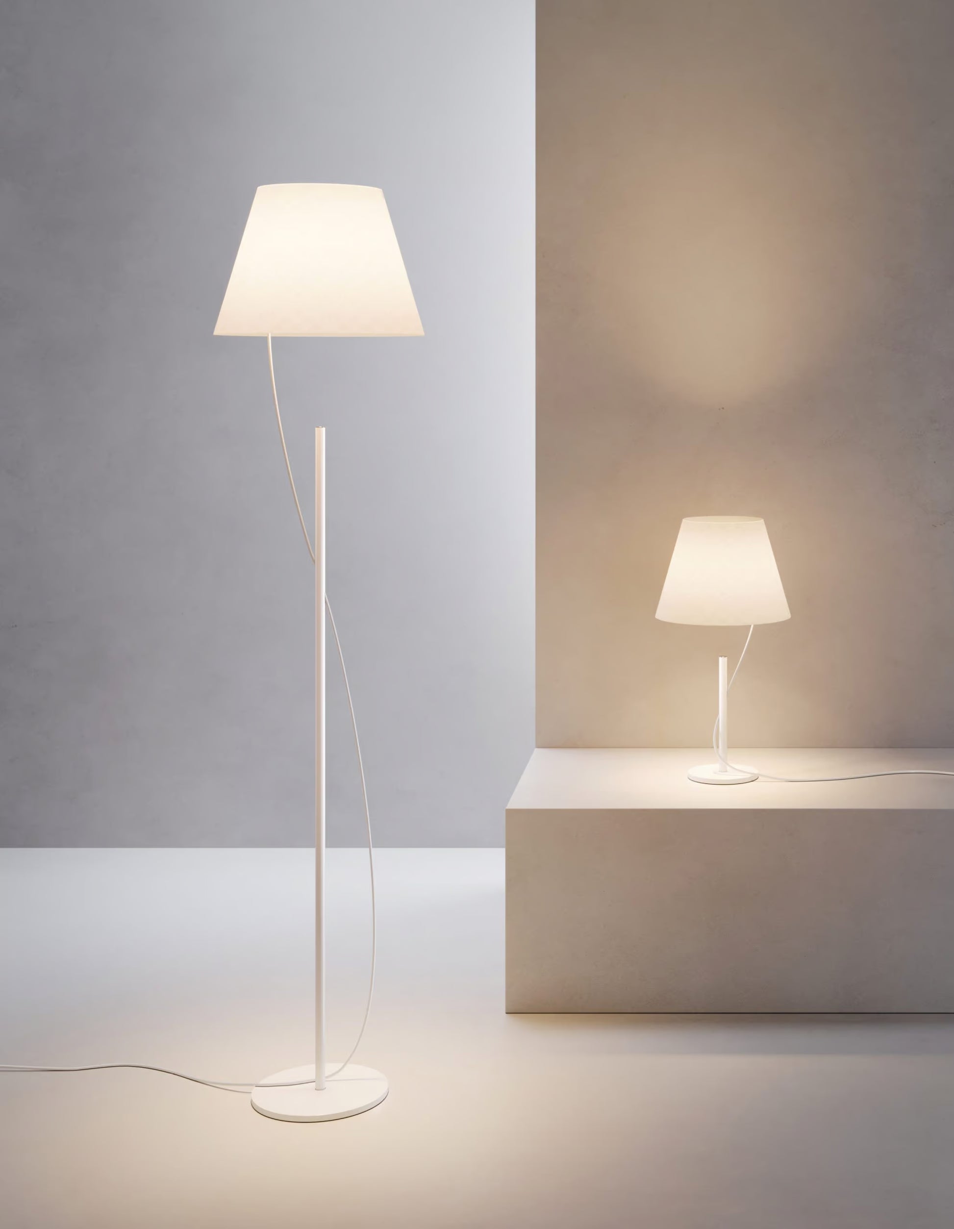 Lámpara Hover LODES ambiente salón