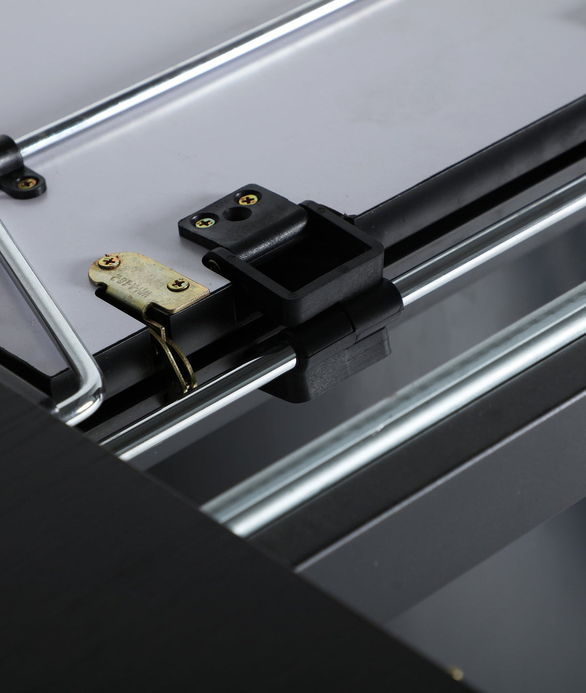 Mesa extensible Lizant KODU vista de detalle