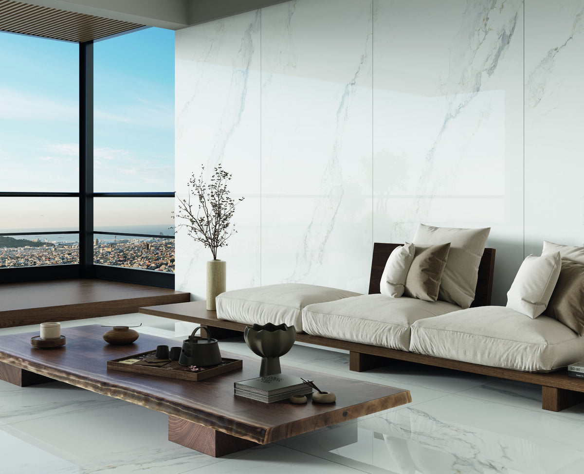 Ambiente KTL Neiden Blanco 120x280 cm, porcelánico efecto mármol pulido en salón