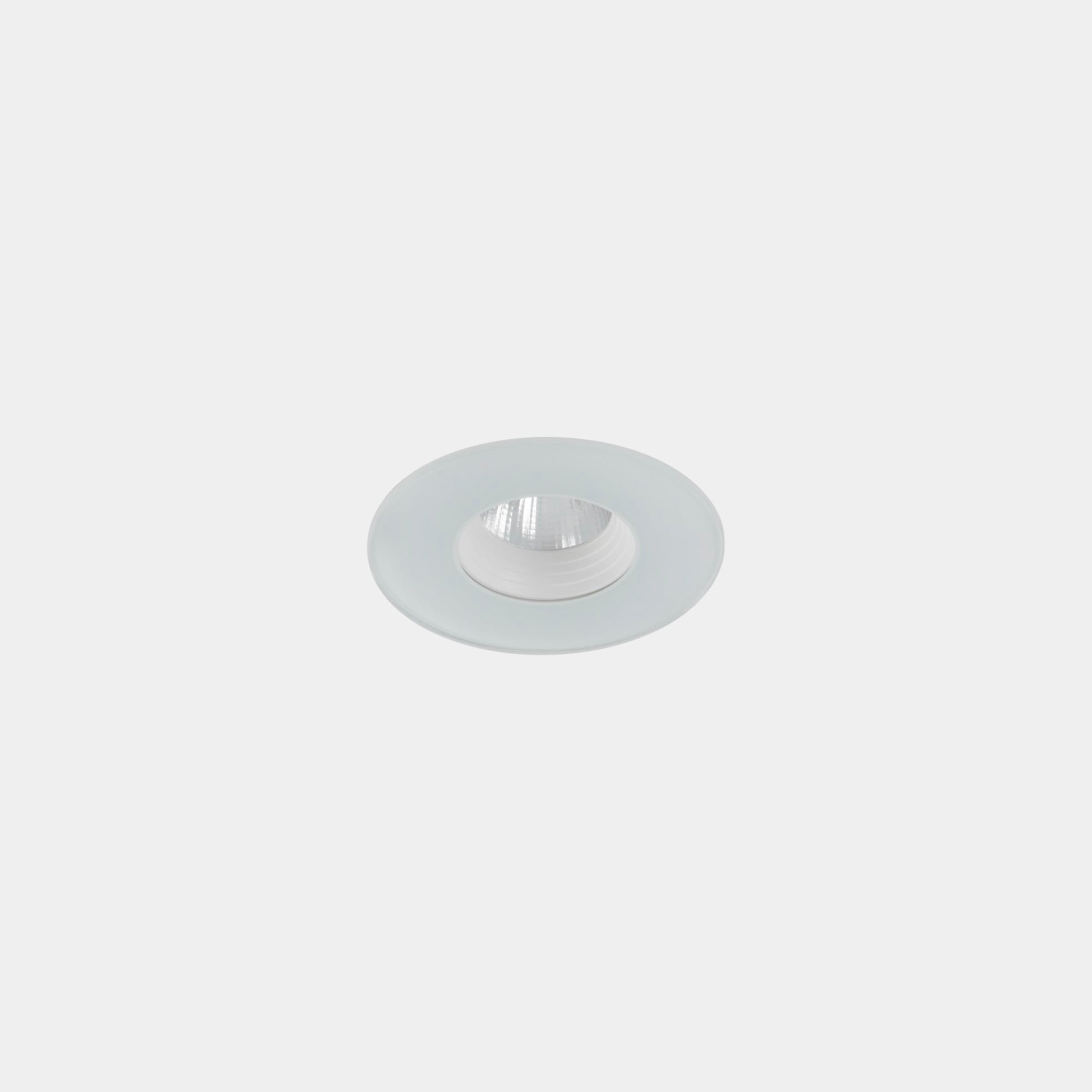 Downlight LEDS C4 Dako Fixed 80mm IP66 blanco para baño ducha y exterior