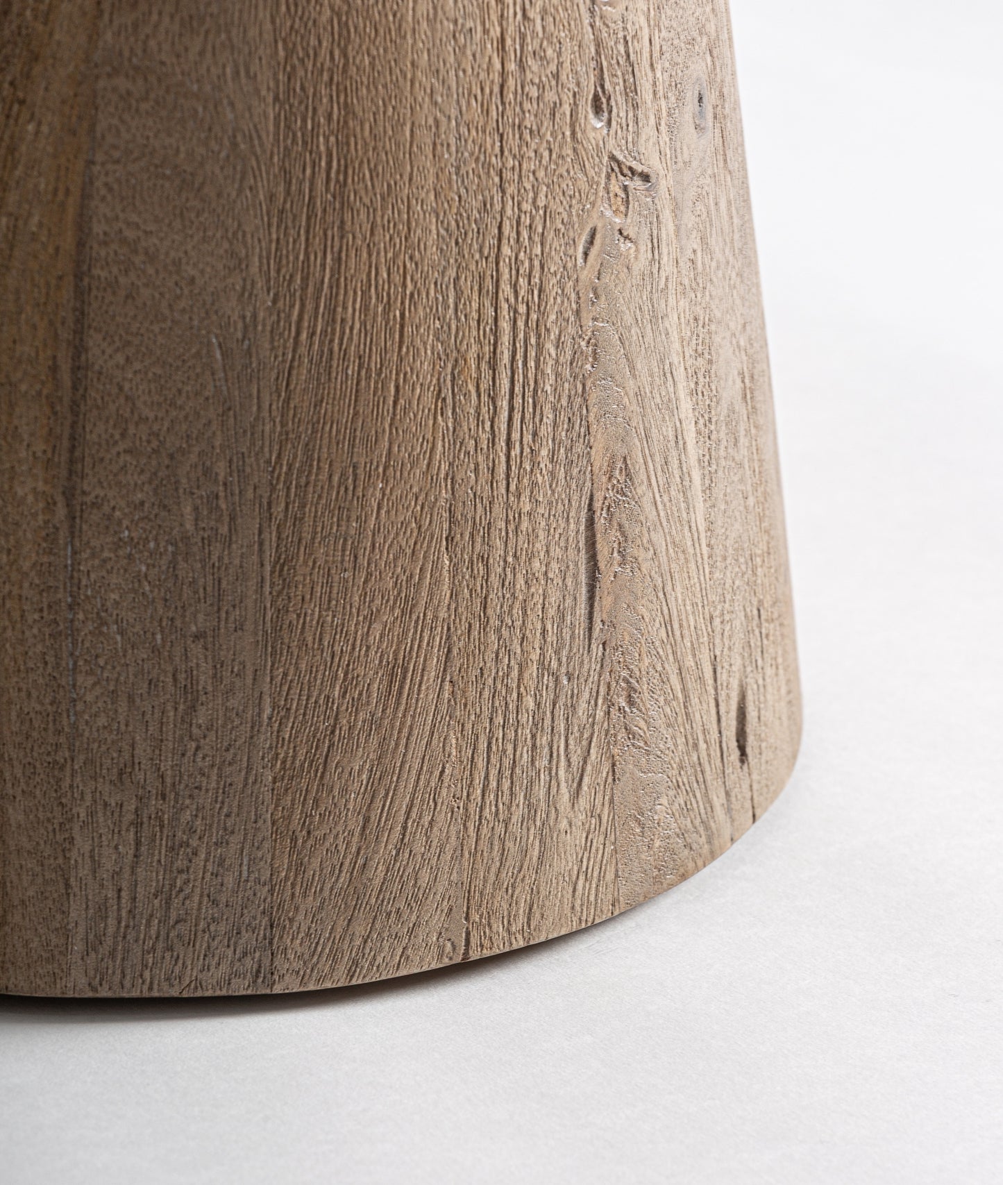 Base de madera de mango maciza de la mesa auxiliar Lautrec