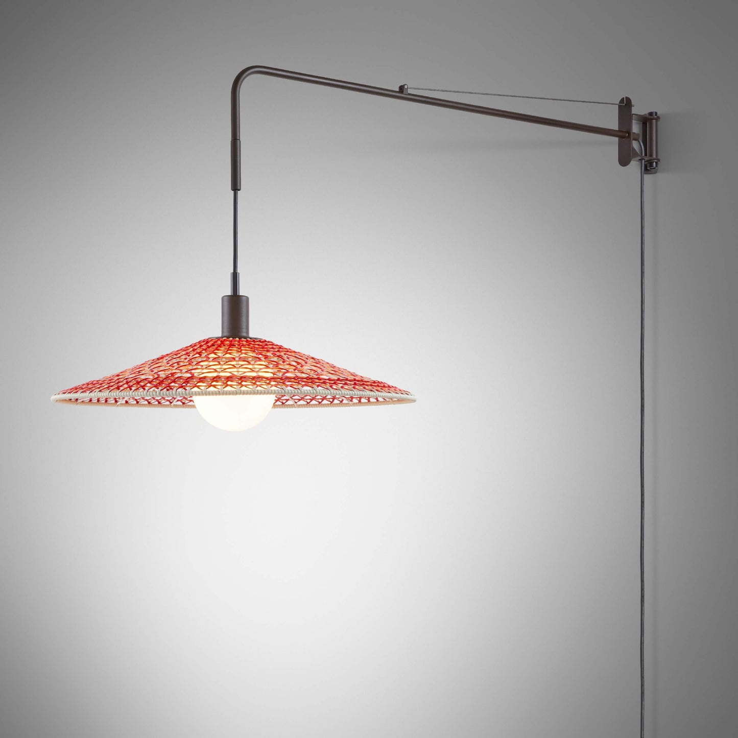 Aplique Nans 55 A/98 de Bover con pantalla Roja de 55 cm