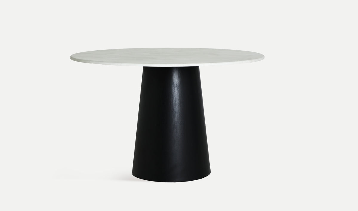 Mesa comedor Noth KODU, vista principal