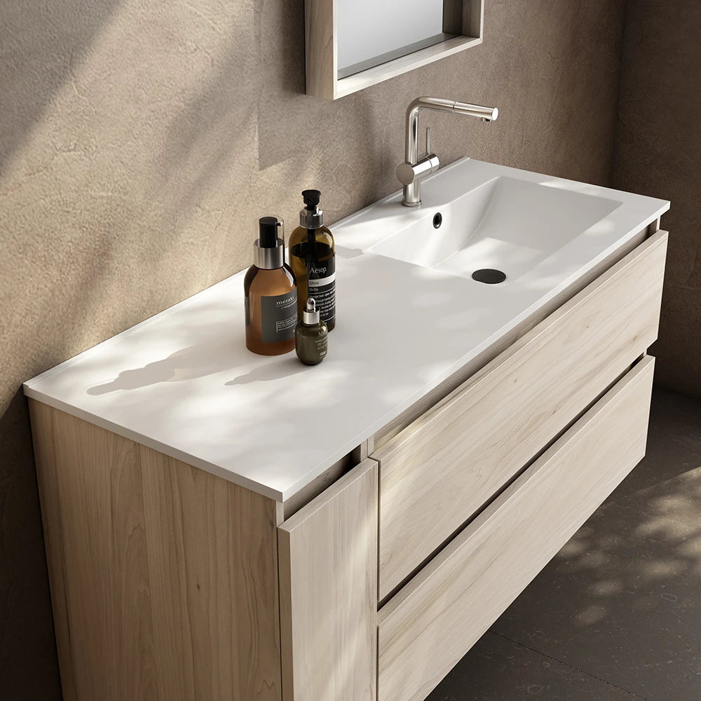 Detalle de pureza de la porcelana y cantos slim 1.8 cm Visobath Flat